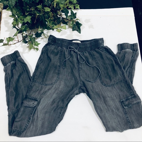 Abercrombie & Fitch Pants - BRAND NEW Abercrombie & Fitch Cargo joggers